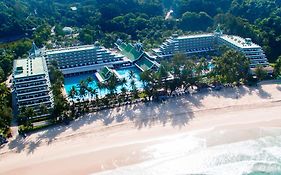 Le Meridien Phuket Beach Resort
